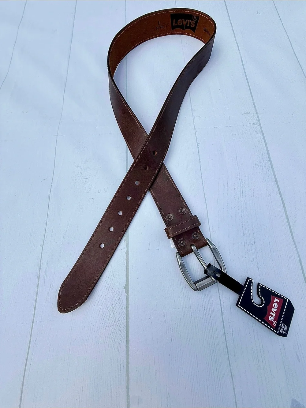 Levis levi men
